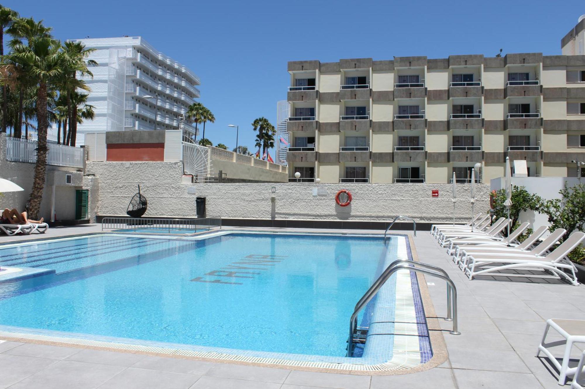 פלאייה דל אינגלז Apartamentos Fayna מראה חיצוני תמונה
