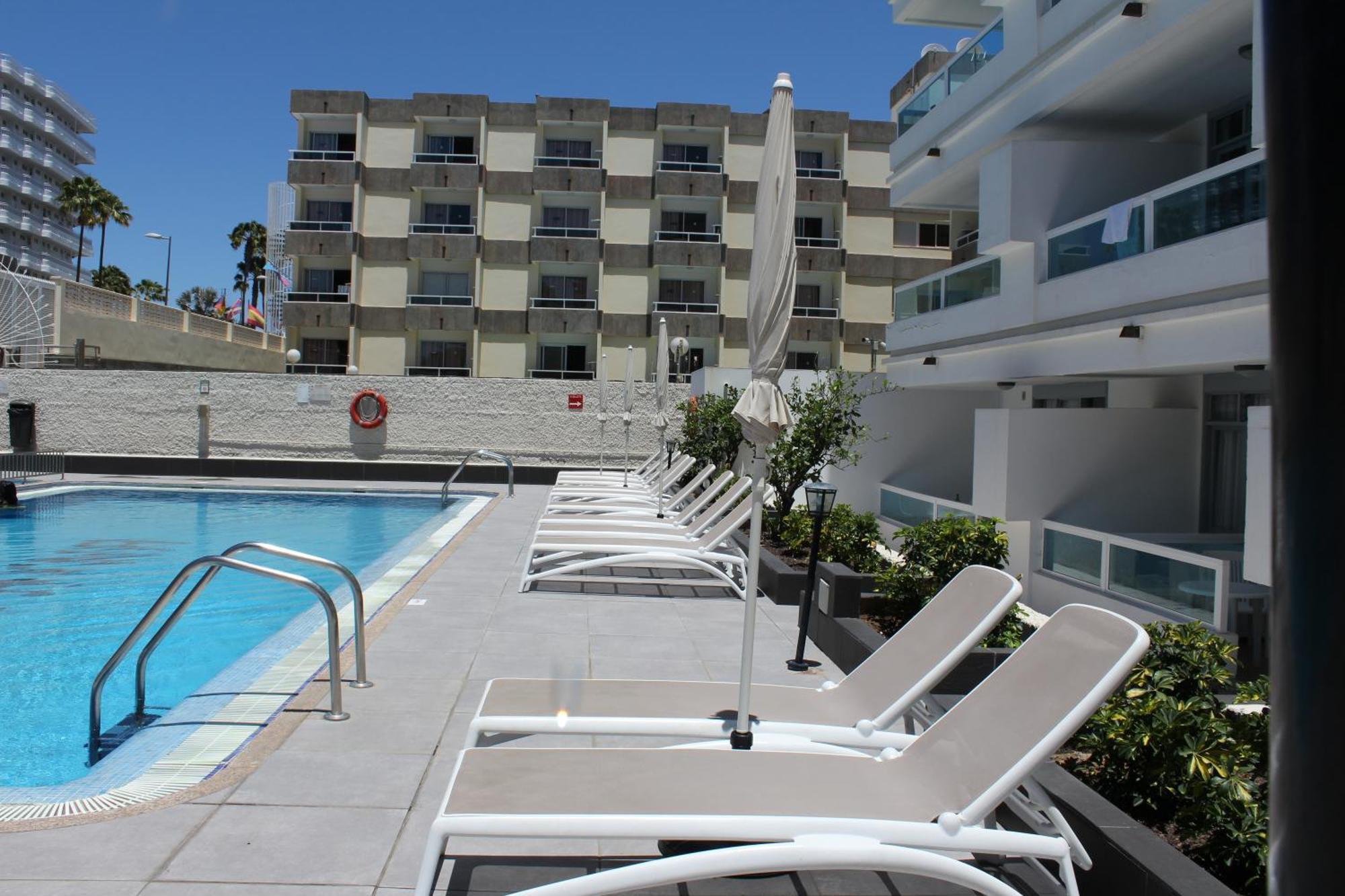 פלאייה דל אינגלז Apartamentos Fayna מראה חיצוני תמונה