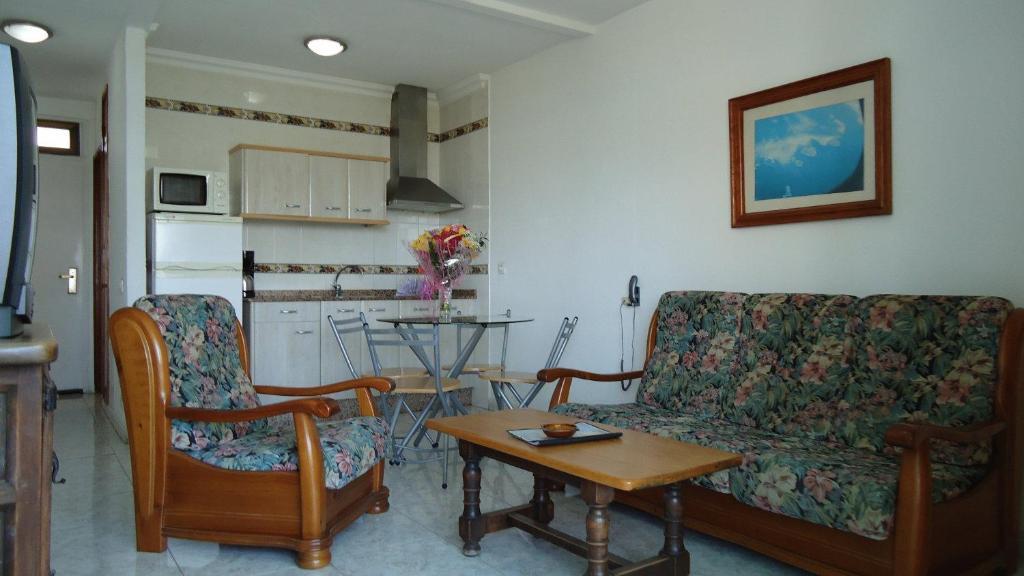 פלאייה דל אינגלז Apartamentos Fayna מראה חיצוני תמונה
